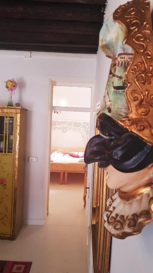 Biennale Flat In Giardini Venedig